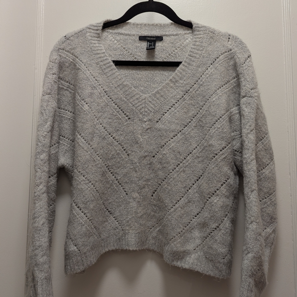 Soft Women's Light Gray Sweater Crop Top